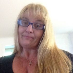 Meet your Posher, Michele